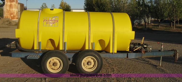 image for item H9394 Schaben 1,025 gallon nurse trailer