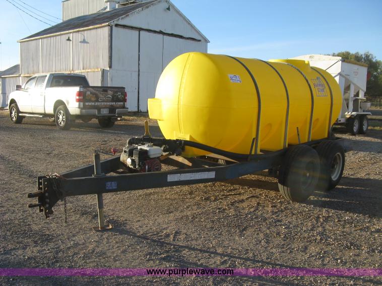 image for item H9394 Schaben 1,025 gallon nurse trailer