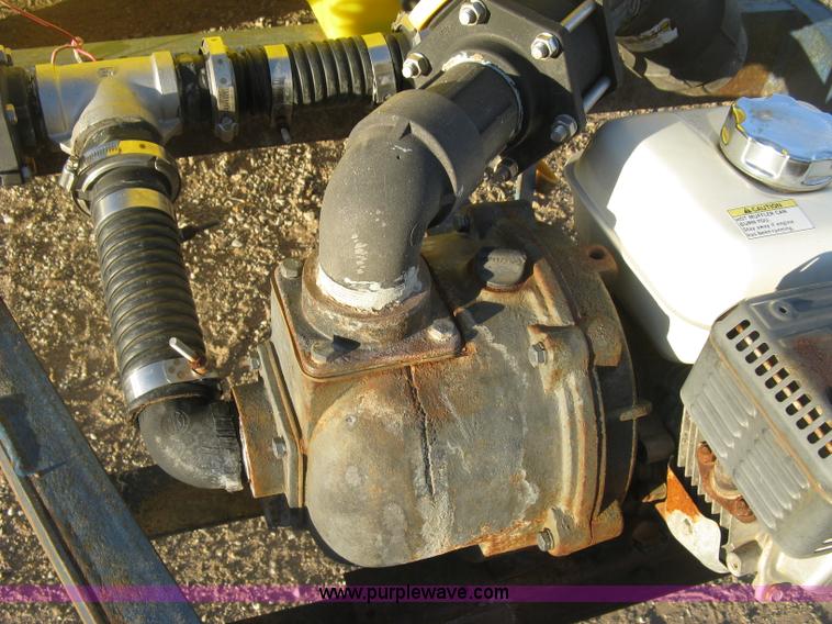 image for item H9394 Schaben 1,025 gallon nurse trailer