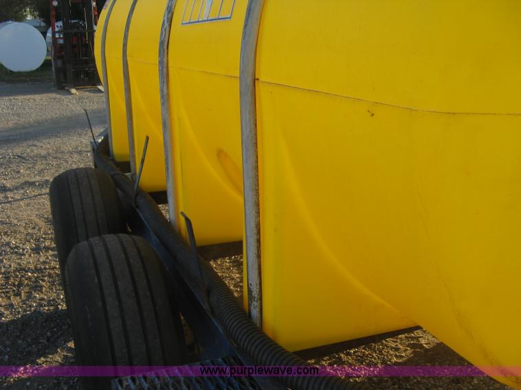 image for item H9394 Schaben 1,025 gallon nurse trailer