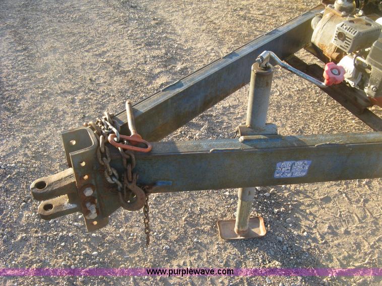 image for item H9394 Schaben 1,025 gallon nurse trailer