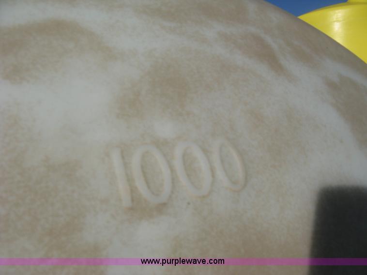 image for item H9396 Schaben 1,000 gallon nurse tank trailer