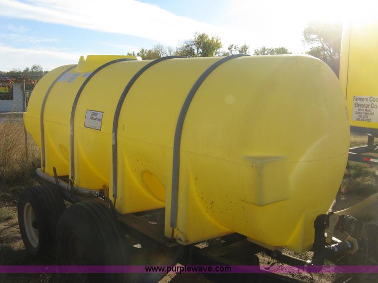 image for item H9397 1,025 gallon nurse tank trailer