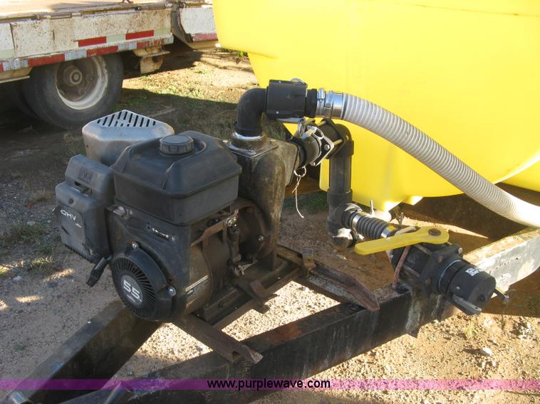 image for item H9397 1,025 gallon nurse tank trailer