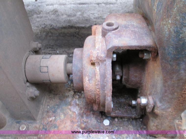 image for item H9402 1991 International 9400 Eagle liquid fertilizer tender truck