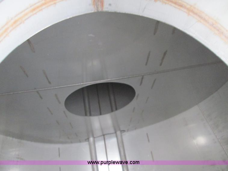 image for item H9402 1991 International 9400 Eagle liquid fertilizer tender truck