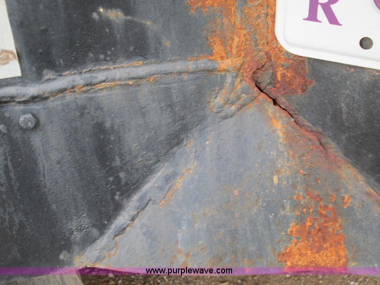 image for item H9402 1991 International 9400 Eagle liquid fertilizer tender truck