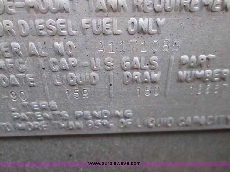 image for item H9402 1991 International 9400 Eagle liquid fertilizer tender truck