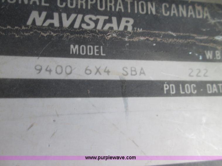 image for item H9402 1991 International 9400 Eagle liquid fertilizer tender truck