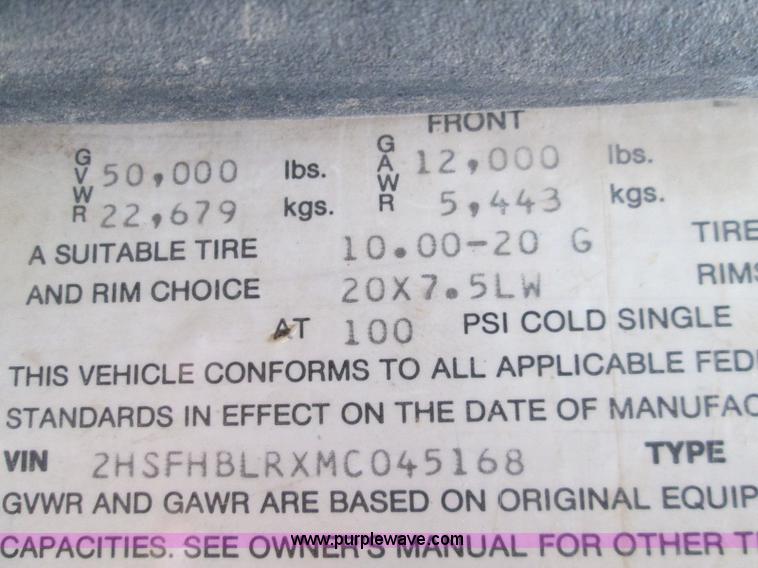 image for item H9402 1991 International 9400 Eagle liquid fertilizer tender truck