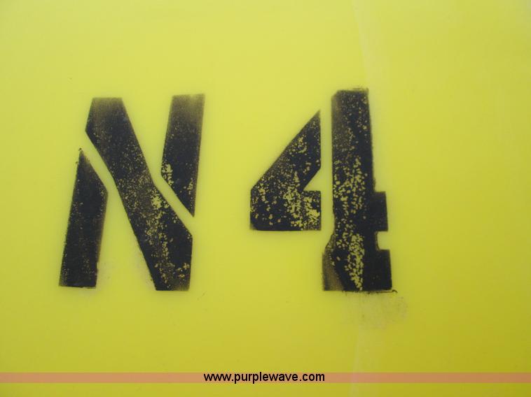 image for item H9403 1,025 gallon nurse trailer