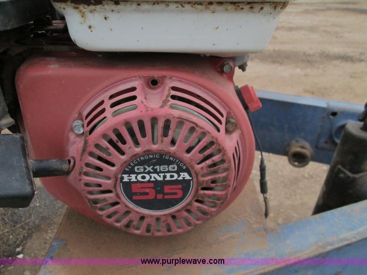 image for item H9404 1,025 gallon nurse trailer