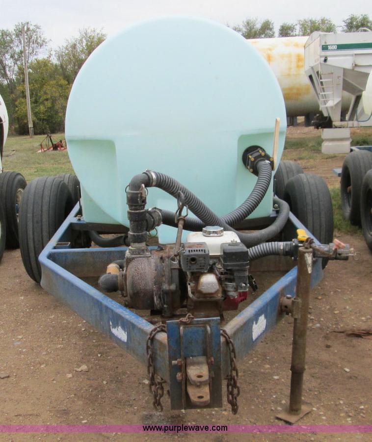 image for item H9405 1,025 gallon nurse trailer