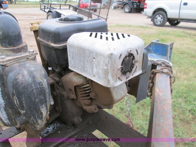 image for item H9407 1,025 gallon nurse trailer