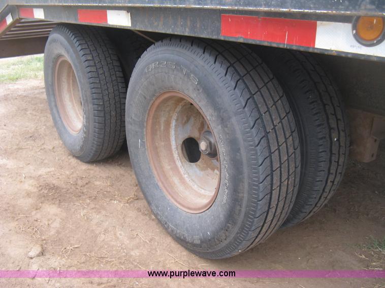 image for item H9408 1999 L&L gooseneck trailer