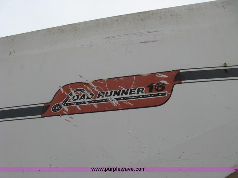 image for item H9410 1985 Mack RW600 Superliner tender truck