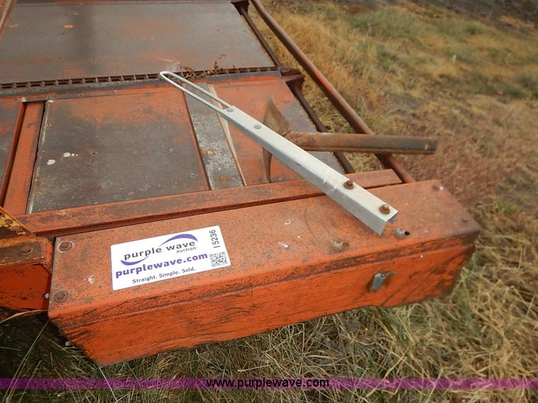 image for item I5236 Farm Hand F1000 bale accumulator