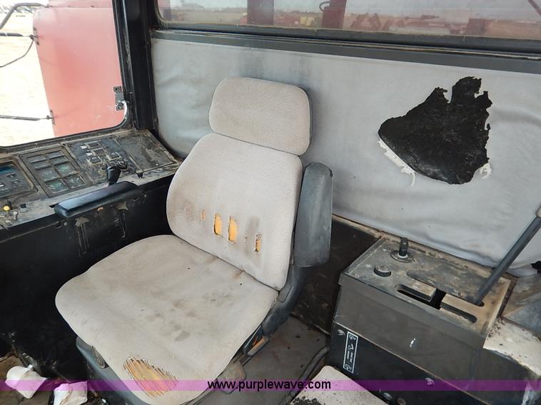 image for item I5237 1988 Case IH 1680 Axial-Flow combine