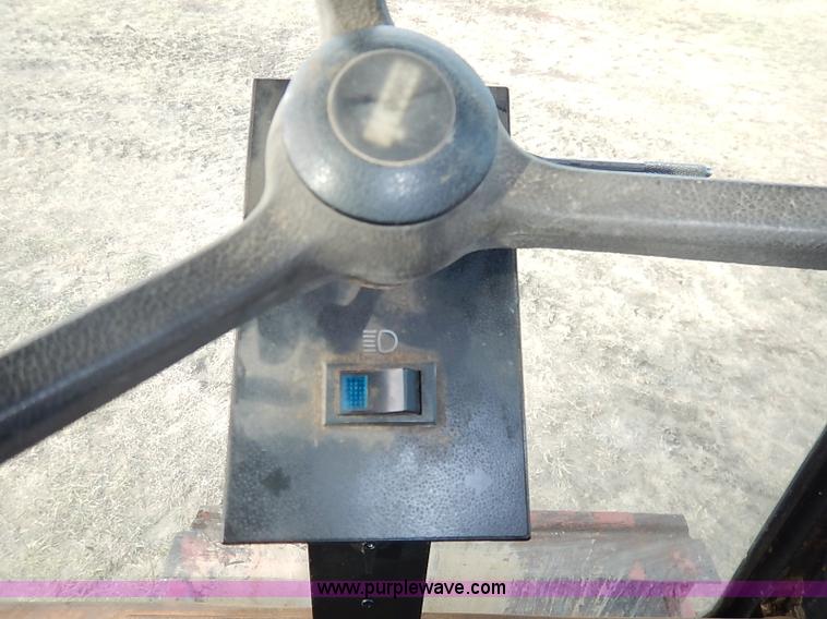 image for item I5237 1988 Case IH 1680 Axial-Flow combine