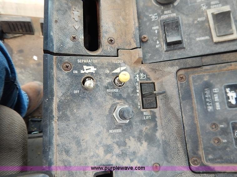 image for item I5237 1988 Case IH 1680 Axial-Flow combine