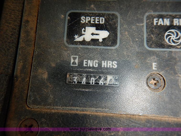 image for item I5237 1988 Case IH 1680 Axial-Flow combine