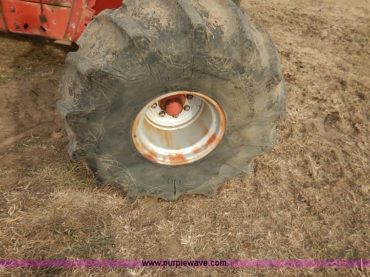 image for item I5237 1988 Case IH 1680 Axial-Flow combine