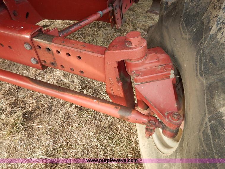 image for item I5237 1988 Case IH 1680 Axial-Flow combine