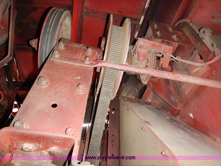 image for item I5237 1988 Case IH 1680 Axial-Flow combine