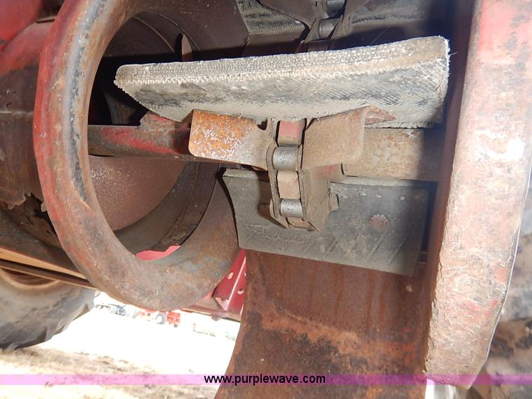 image for item I5237 1988 Case IH 1680 Axial-Flow combine