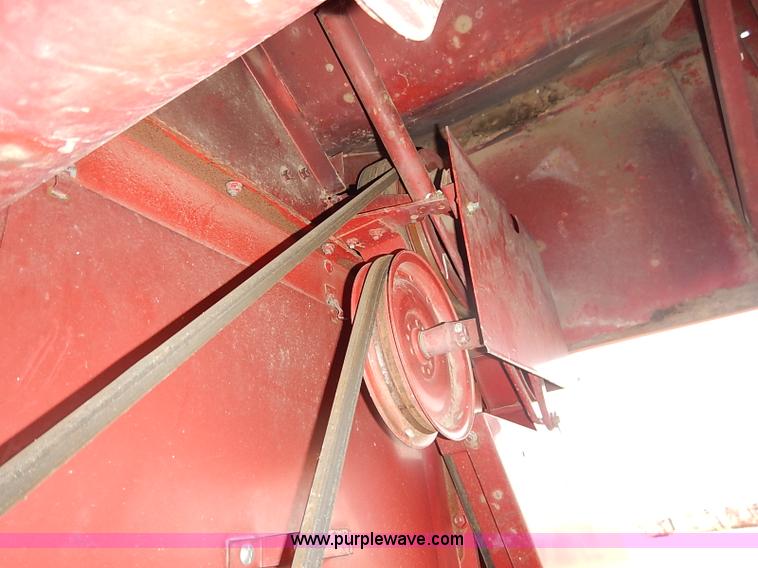 image for item I5237 1988 Case IH 1680 Axial-Flow combine