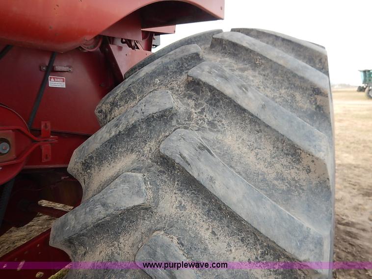 image for item I5237 1988 Case IH 1680 Axial-Flow combine
