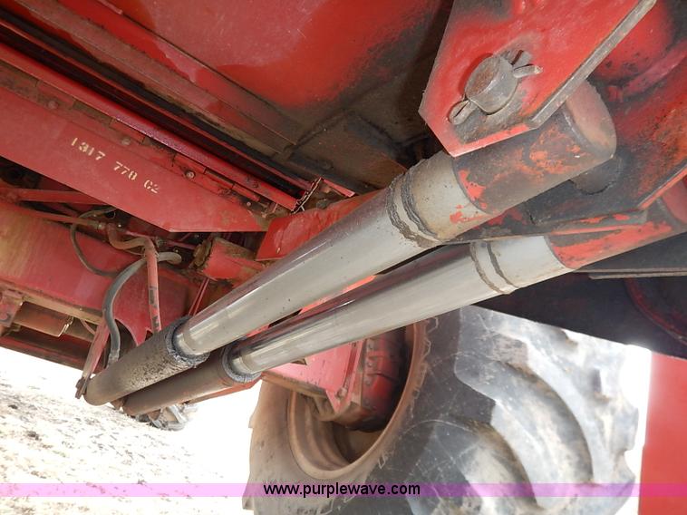 image for item I5237 1988 Case IH 1680 Axial-Flow combine
