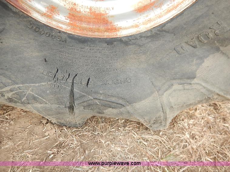 image for item I5237 1988 Case IH 1680 Axial-Flow combine