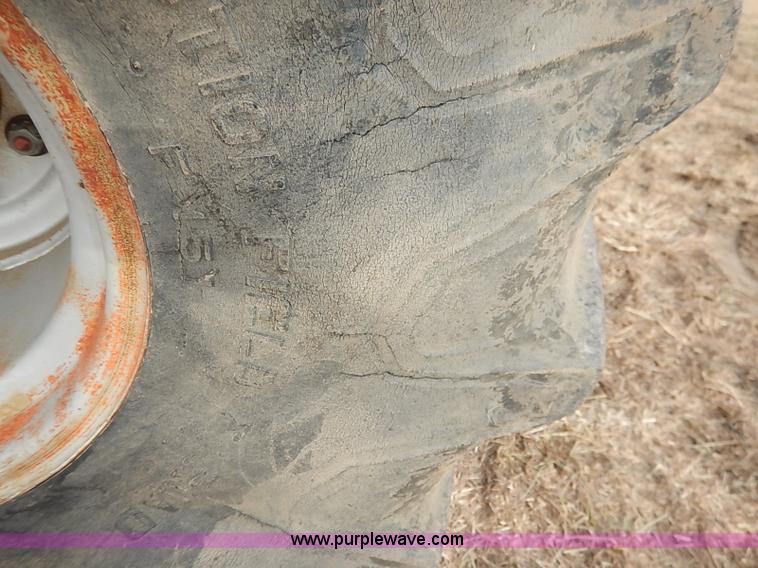 image for item I5237 1988 Case IH 1680 Axial-Flow combine