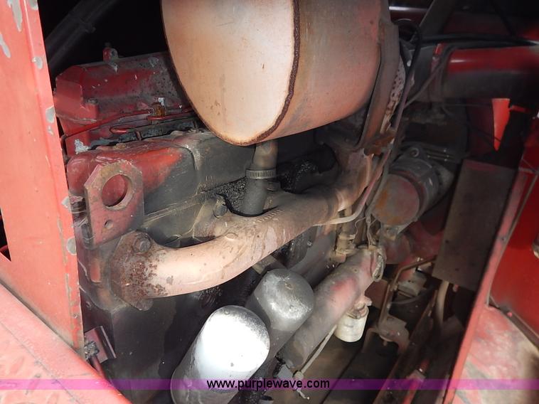 image for item I5237 1988 Case IH 1680 Axial-Flow combine