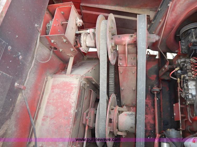image for item I5237 1988 Case IH 1680 Axial-Flow combine