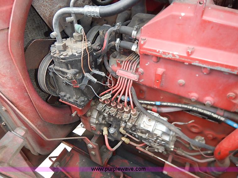 image for item I5237 1988 Case IH 1680 Axial-Flow combine