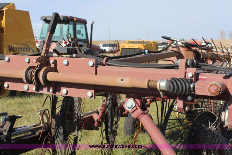 image for item I5937 M&W DF12 wheel rake