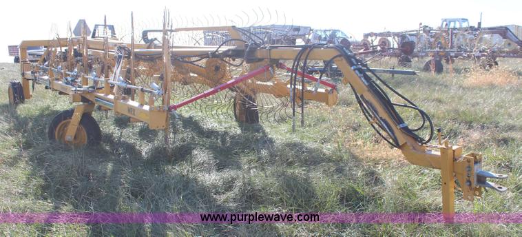 image for item I5938 2009 Vermeer WRX wheel rake