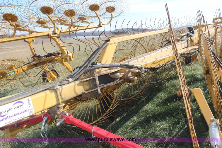 image for item I5938 2009 Vermeer WRX wheel rake