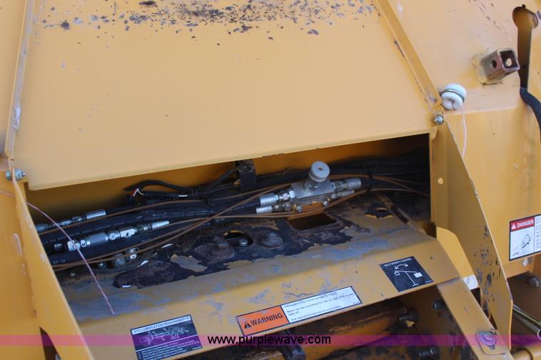 image for item I5943 2008 Vermeer 605M round baler