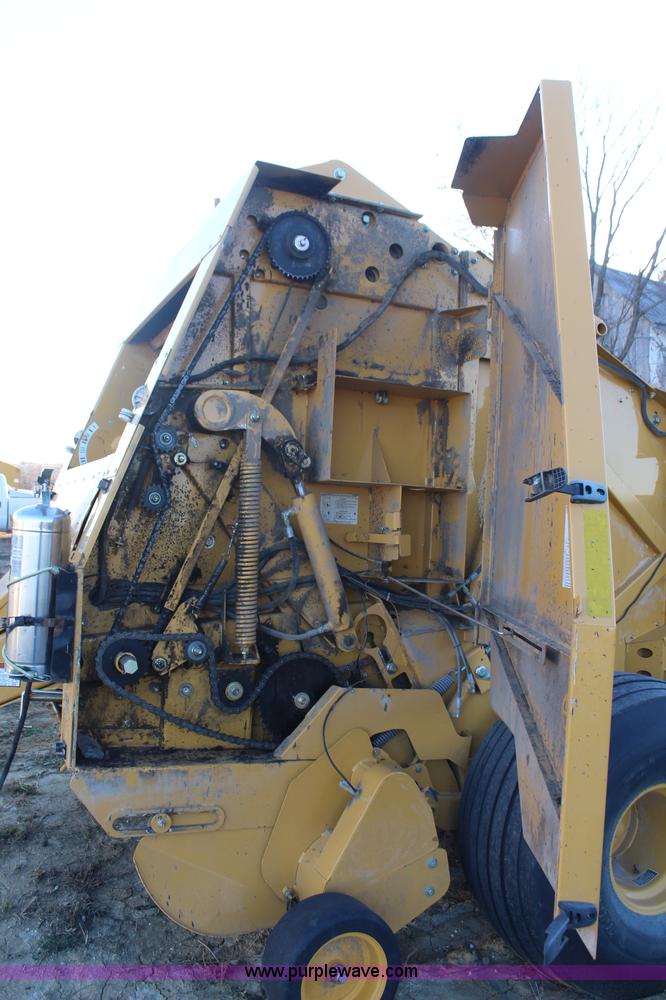 image for item I5943 2008 Vermeer 605M round baler