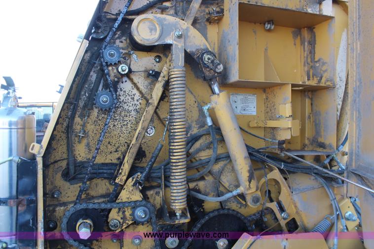 image for item I5943 2008 Vermeer 605M round baler