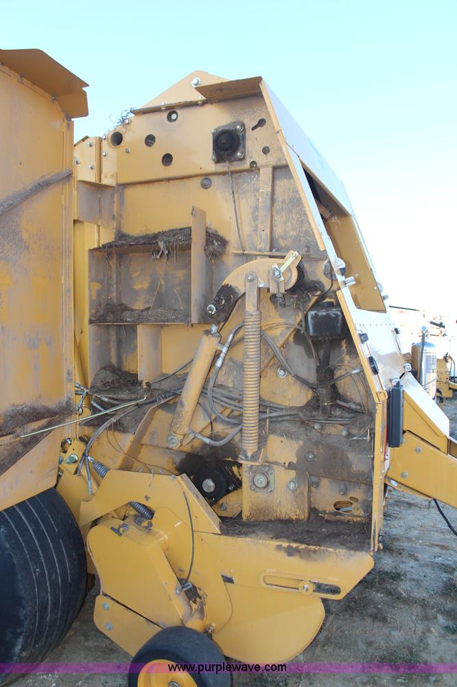image for item I5943 2008 Vermeer 605M round baler