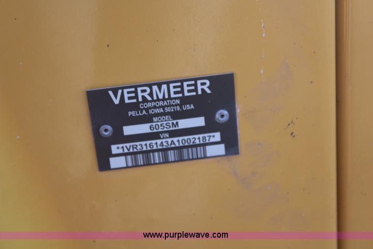 image for item I5944 2010 Vermeer 605 Super M round baler