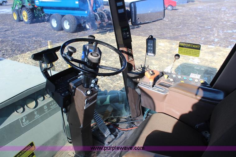 image for item I5945 1997 Ag-Chem RoGator 854 self-propelled sprayer