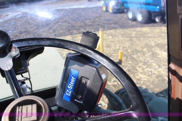 image for item I5945 1997 Ag-Chem RoGator 854 self-propelled sprayer