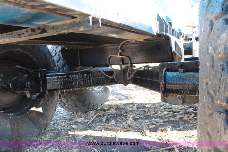 image for item I5948 2005 SAC 5700 liquid manure applicator