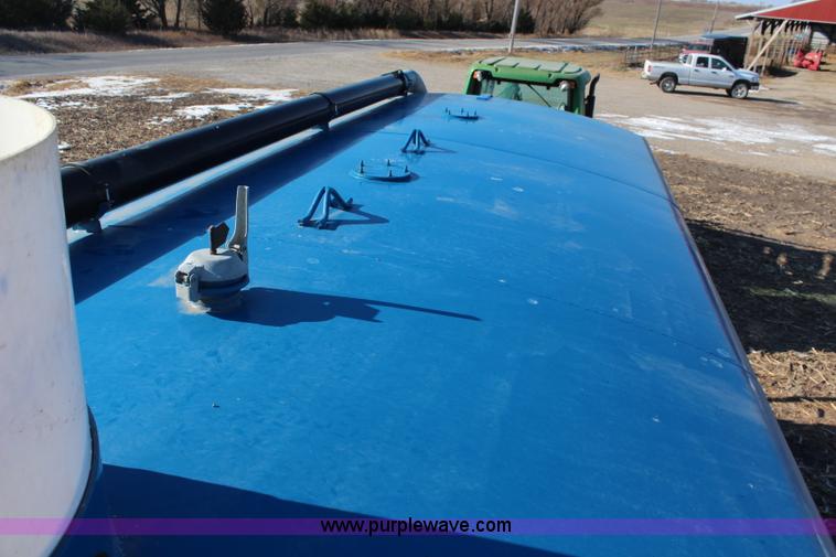image for item I5948 2005 SAC 5700 liquid manure applicator