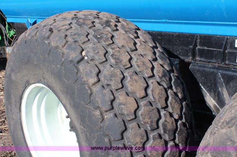 image for item I5948 2005 SAC 5700 liquid manure applicator